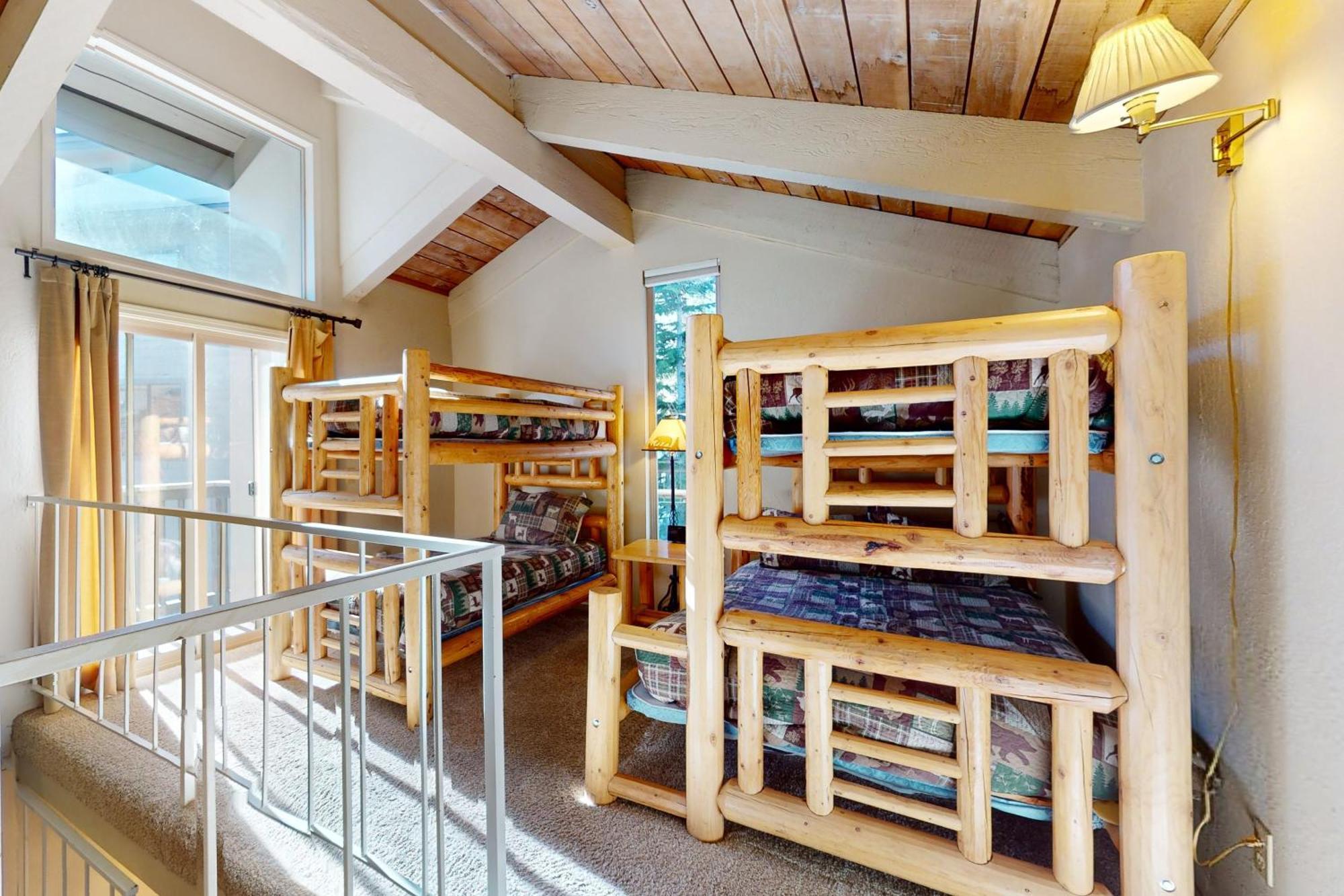 Chamonix 100 Apartment Mammoth Lakes Bagian luar foto